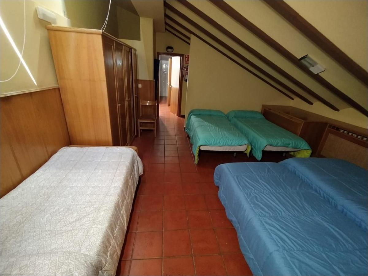 Albergue De Nuestra Senora Carrasquedo Granon Екстериор снимка